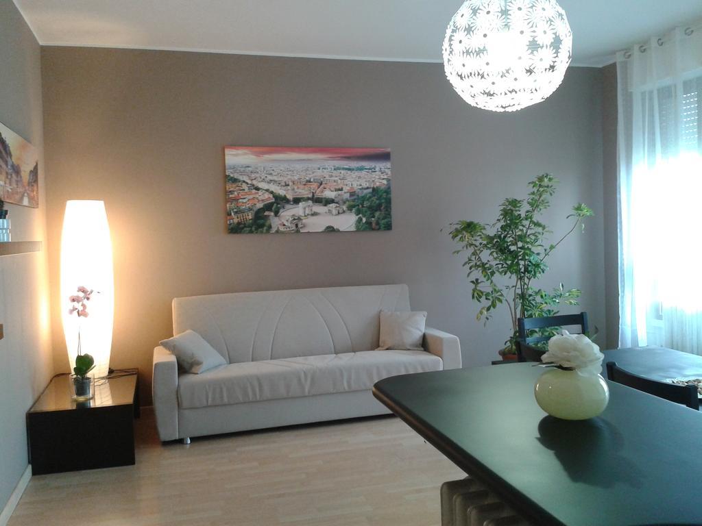 Milan Certosa 3 Bedrooms Buitenkant foto