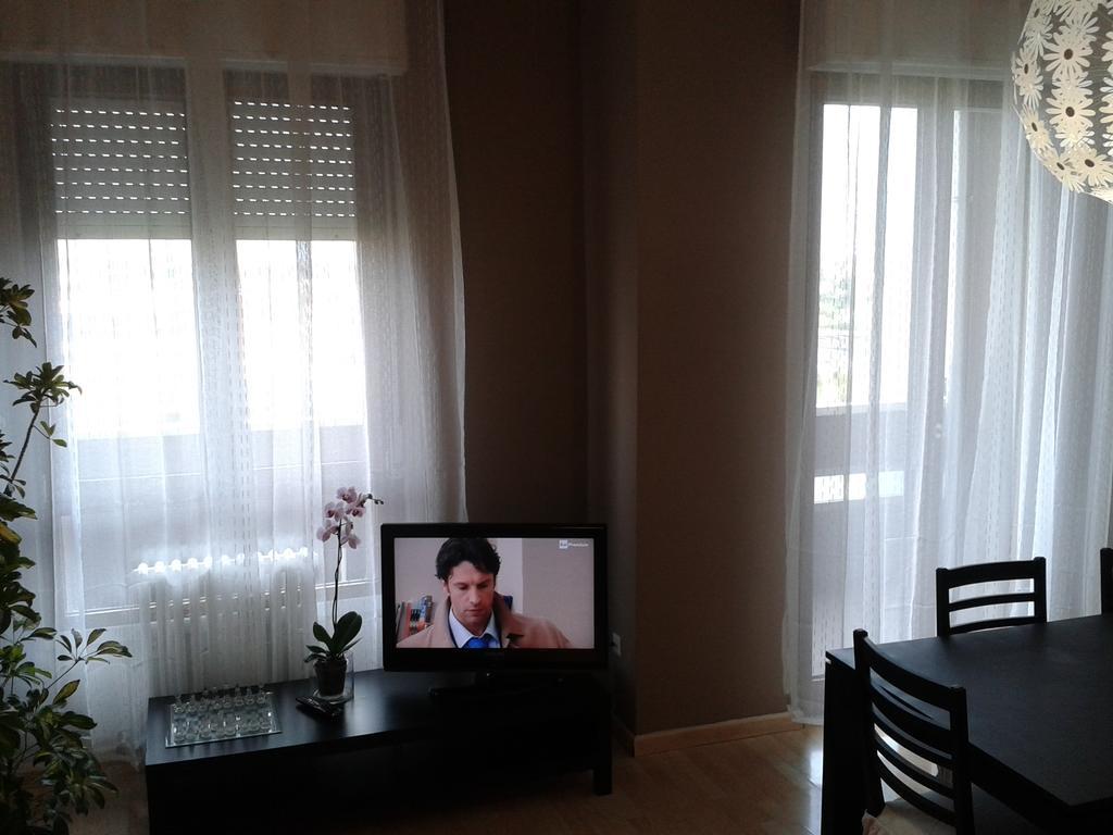 Milan Certosa 3 Bedrooms Buitenkant foto